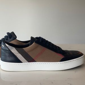 Burberry Sneakers